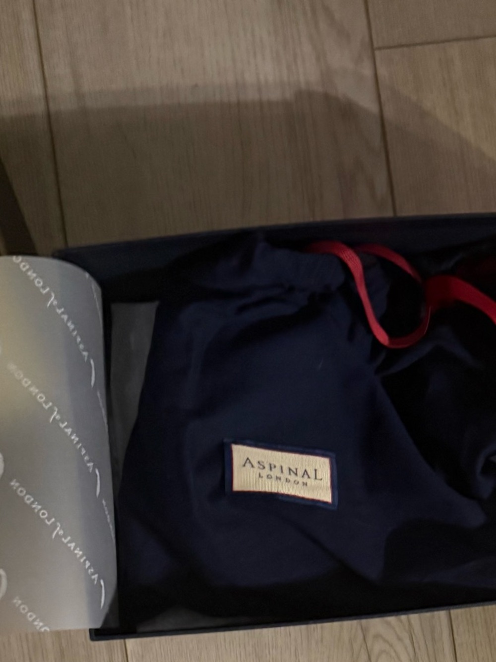 Aspinal of London, heritage blue pebble, NWTs, gift box & dust cover crossbody - Picture 8 of 11